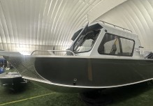 2026 Hewescraft Sea Runner 210 - Gray/Charcoal